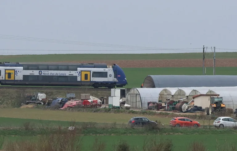 Accident mortel près d&rsquo;Arras : deux militaires décédés