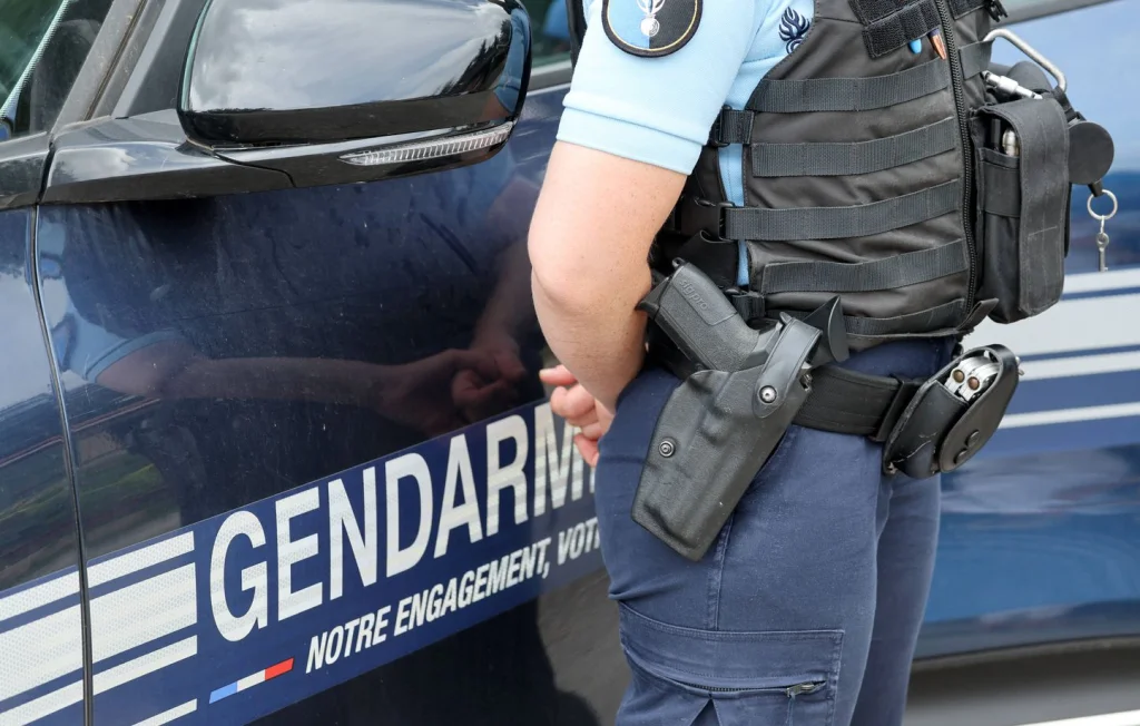 Braquage de faux policiers à Villette-d'Anthon en Isère