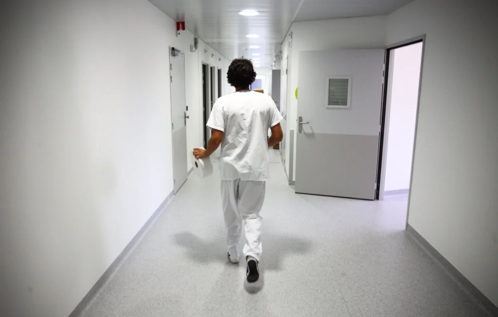 Comprendre le syndrome de Münchhausen : mythe et réalité