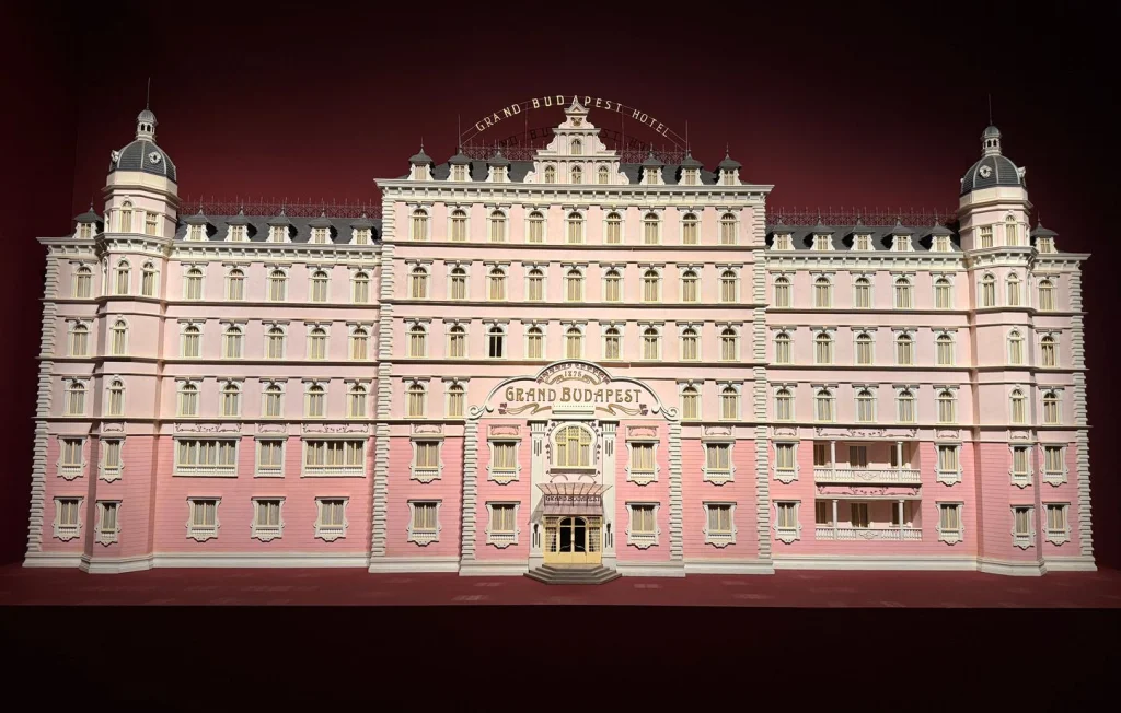 Découvrez l'univers féérique de Wes Anderson à Paris