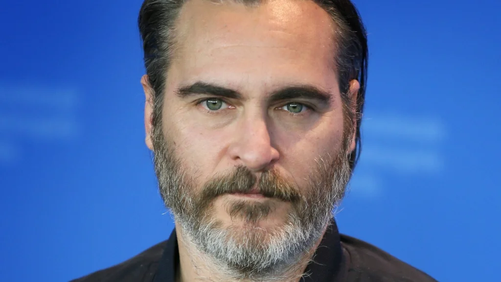 L'expérience de Joaquin Phoenix dans le culte des Enfants de Dieu