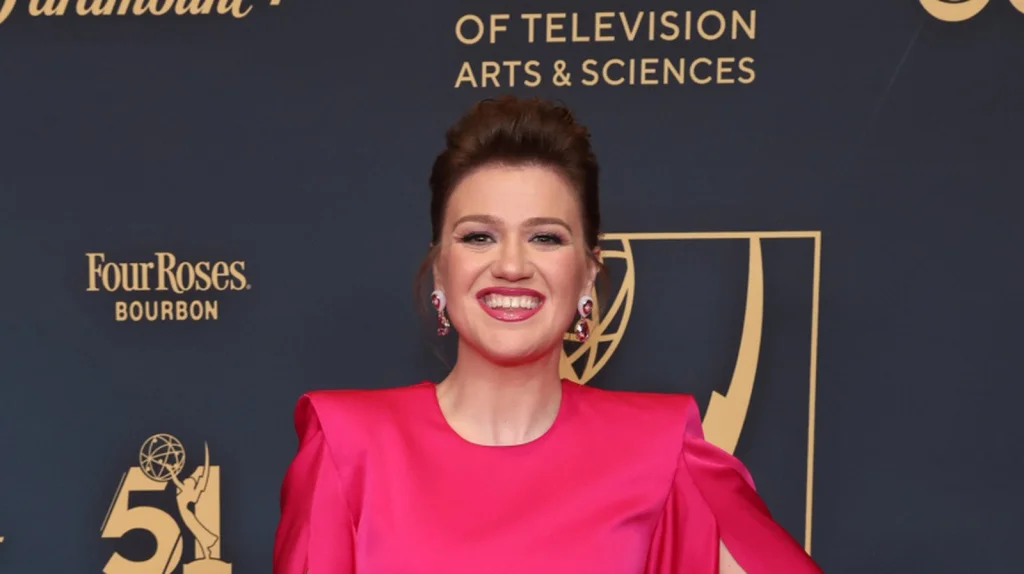 La Tragédie de Kelly Clarkson : Une Vie d'Épreuves