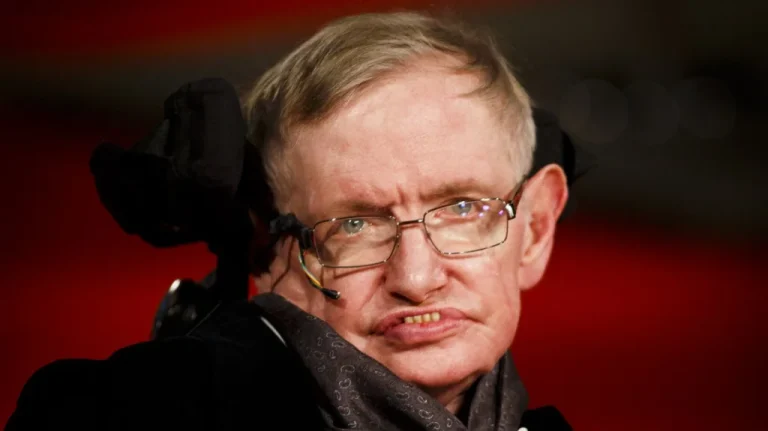 La dernière année de Stephen Hawking : un génie en action