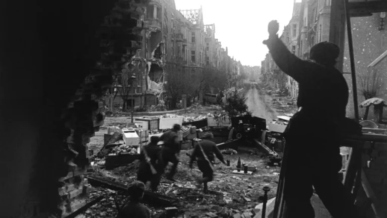 Le Jour de la Mort d&rsquo;Hitler : Un Tournant Historique