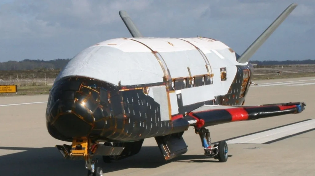 Le Mystérieux X-37B de l'Armée de l'Air Américaine