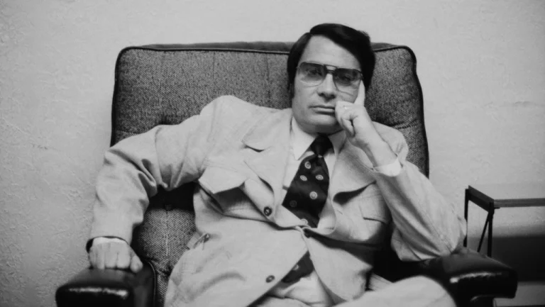 Les découvertes macabres sur la scène de la mort de Jim Jones