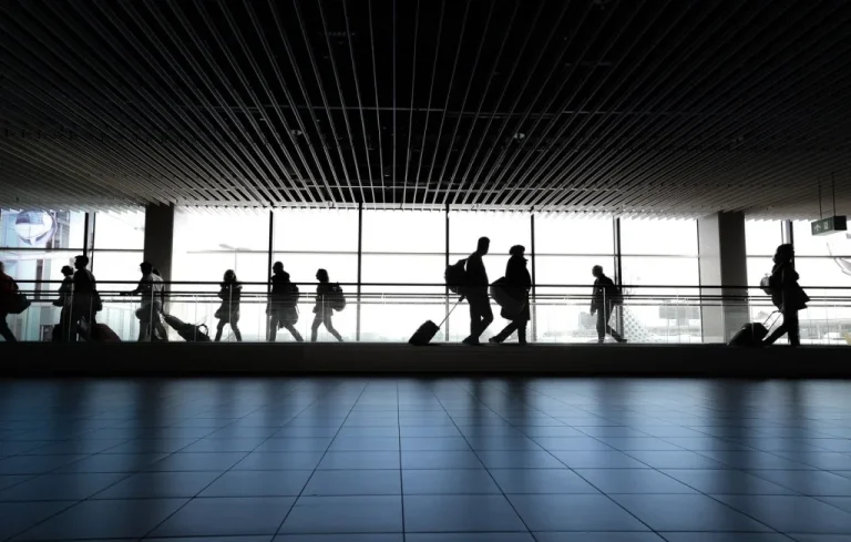 Menace de bombes à l&rsquo;aéroport de Beauvais : un homme interpellé