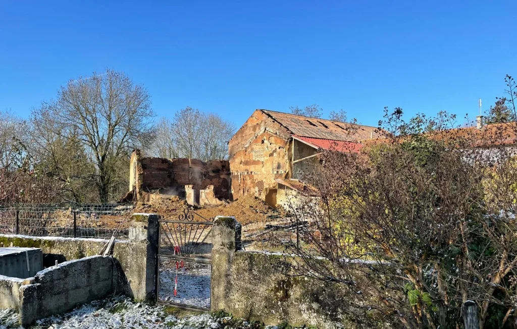 Meurtre d'Isère : un adolescent jugé pour avoir tué ses parents