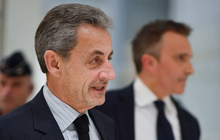 Sarkozy et la Légion d&rsquo;honneur : un débat juridique crucial