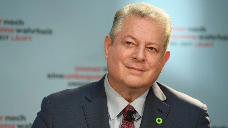 Al Gore souriant lors d'un événement environnemental