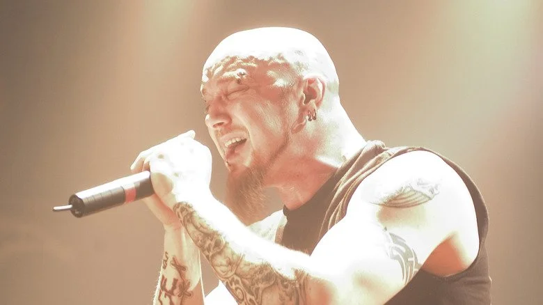 Damageplan's Patrick Lachman singing onstage