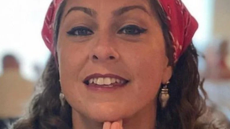 Danielle Colby souriante