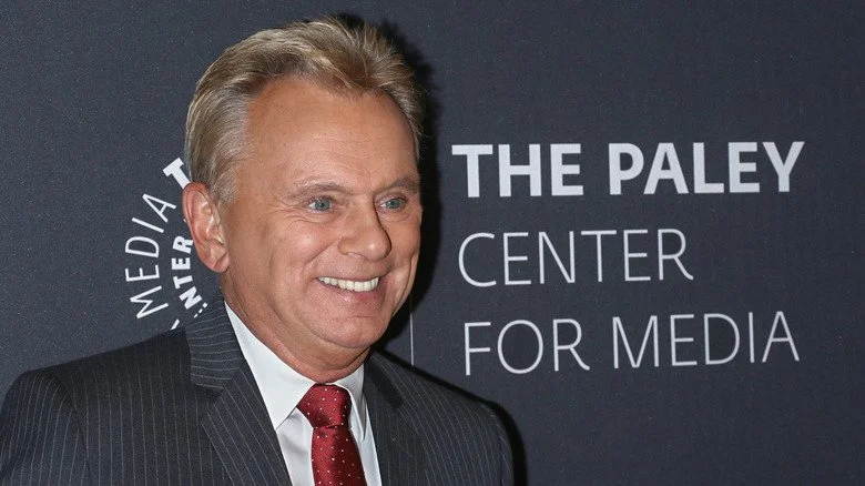 Pat Sajak souriant lors d'un événement