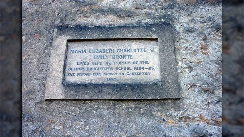 Plaque des sœurs Brontë, Cowan Bridge