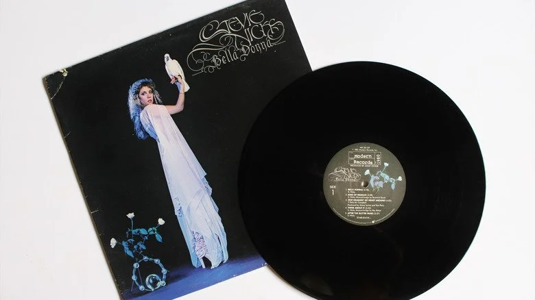 album sleeve and vinyl disk of album 'Bella Donna'