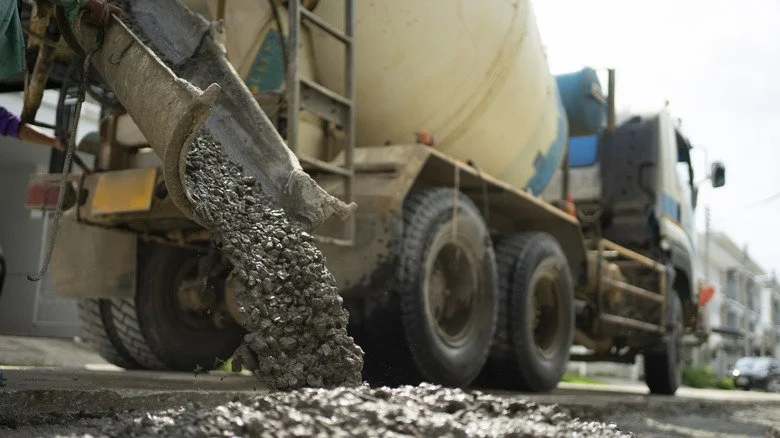 Camion de béton