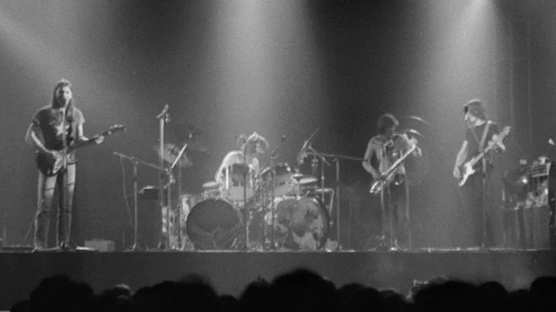 Pink Floyd sur scène en 1973, photo de TimDuncan, CC BY 3.0
