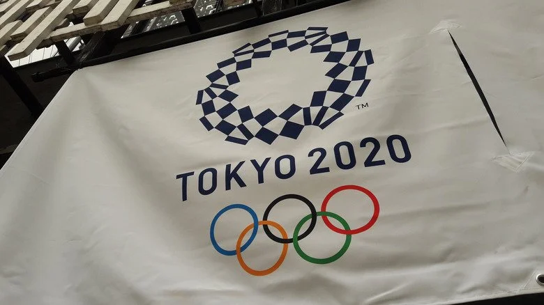 Drapeau des Jeux de Tokyo 2020