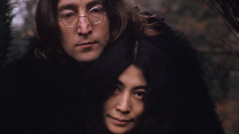 Yoko Ono avec John Lennon