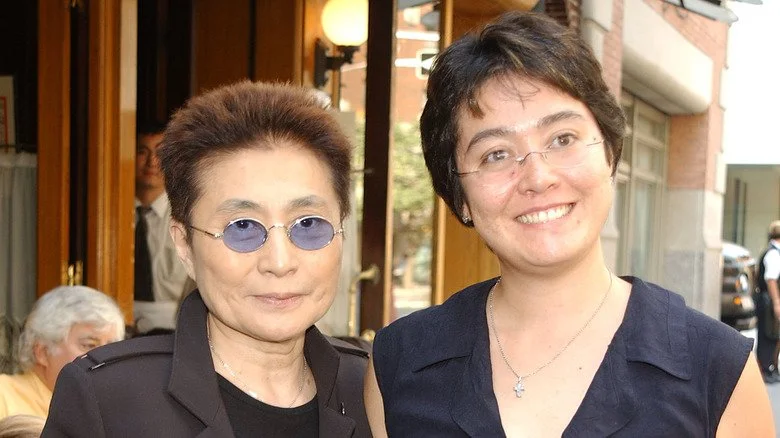 Yoko Ono avec sa fille Kyoko