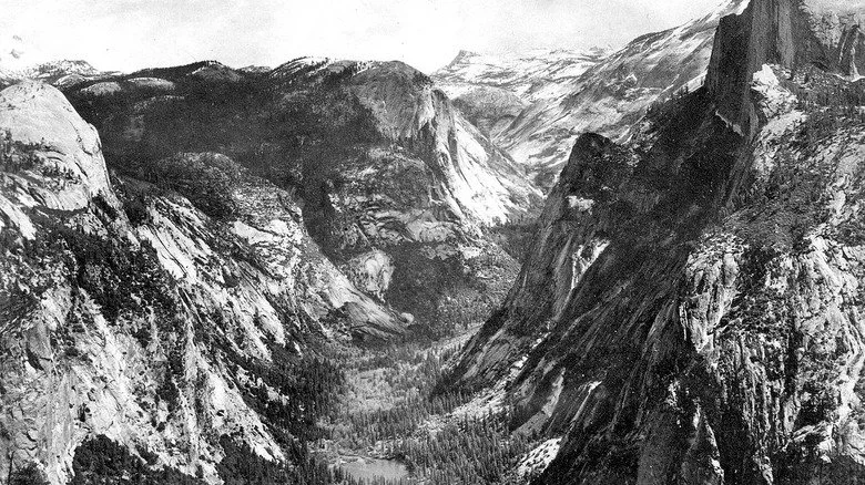 Canyon de Tenaya, vu depuis Glacier Point
