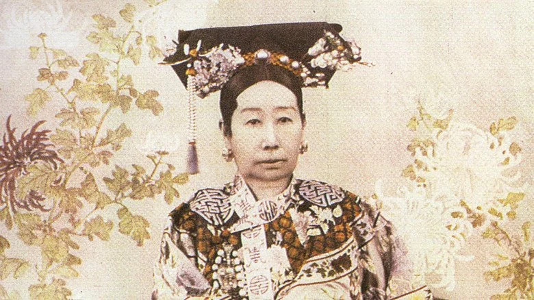 portrait de l'impératrice douairière Cixi