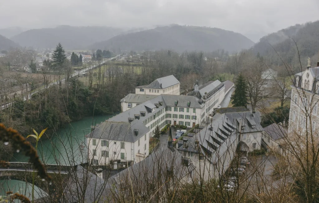 Affaire Bétharram : Témoignage choc sur les violences subies