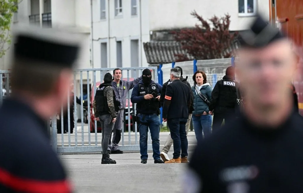 Amélioration de l'état d'une victime de l'attaque à Nantes