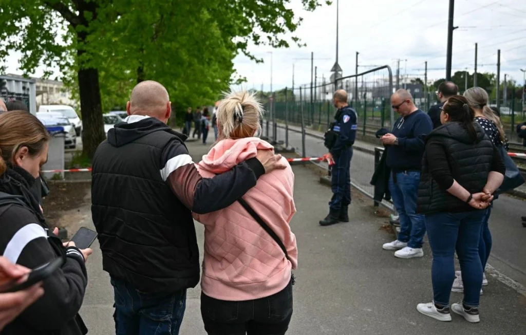 Attaque au couteau à Nantes : Un mail inquiétant avant le drame