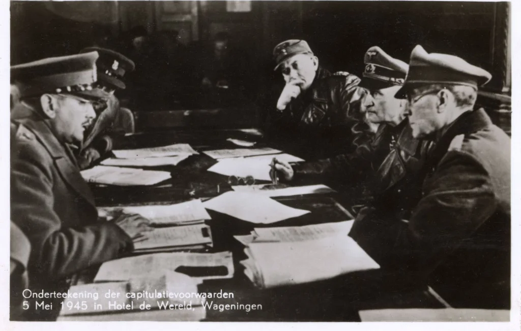 Collaboration Nazi : 425.000 Noms Dévoilés aux Pays-Bas