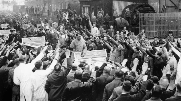 Comment &lsquo;Heil Hitler&rsquo; a aidé à sauver des vies en WWII