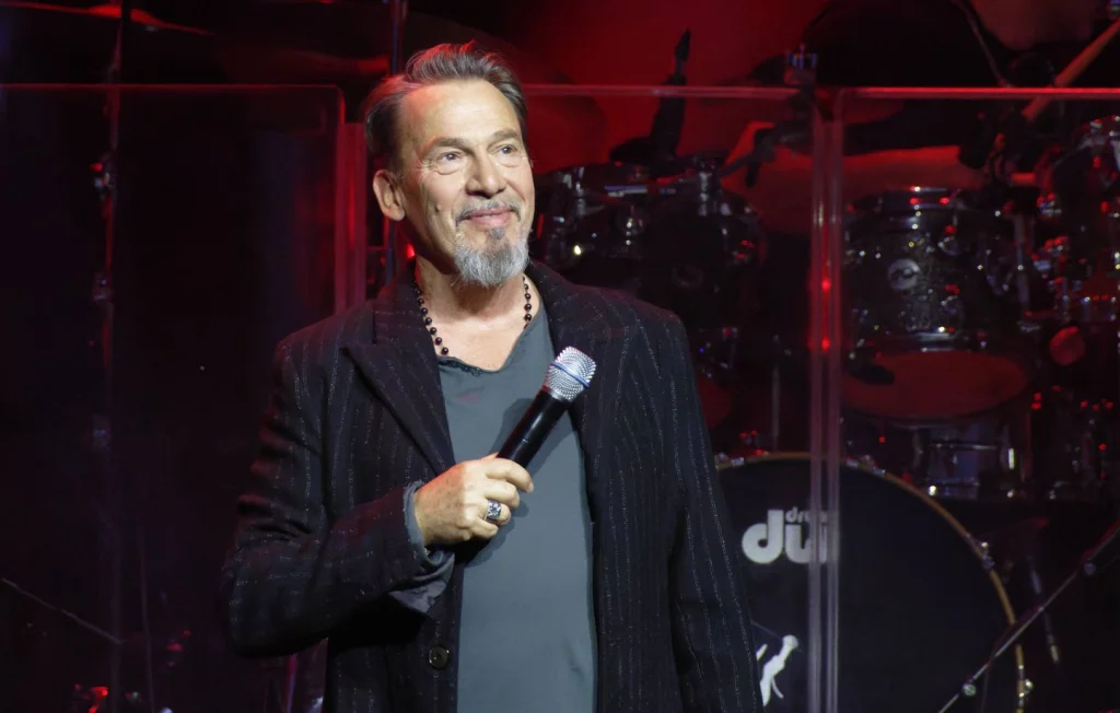 Florent Pagny surprend avec un trio inédit dans 'The Voice'