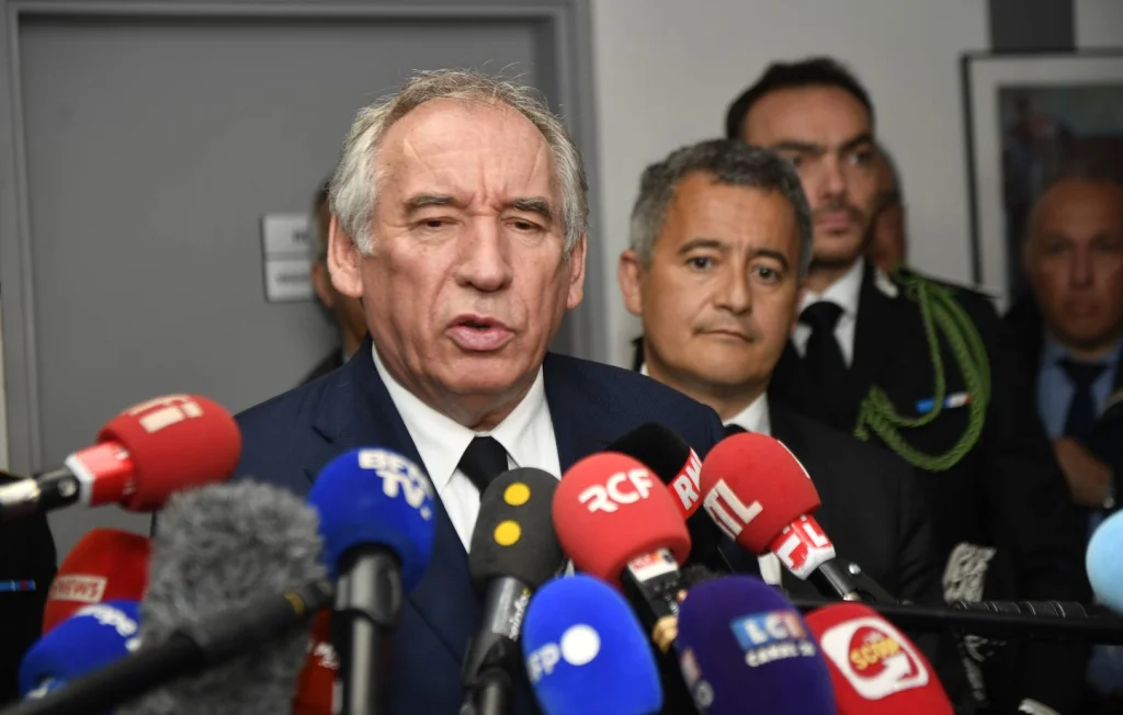 François Bayrou face à la montée des attaques dans les prisons