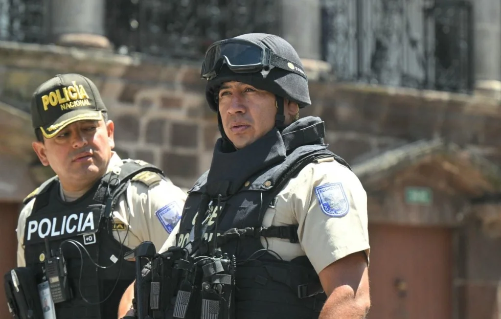 Fusillade meurtrière lors d'un tournoi de coqs en Équateur