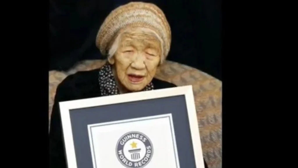Kane Tanaka, la doyenne des records Guinness à 116 ans