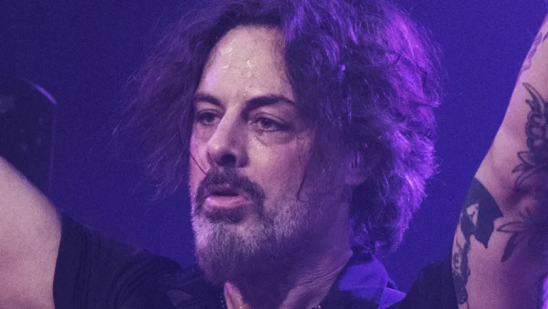 L&rsquo;Exclusion Controversée de Richie Kotzen de Poison