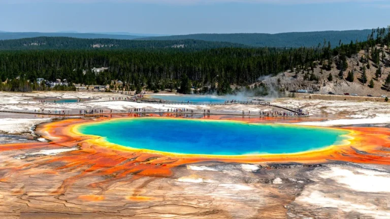 L&rsquo;Histoire Éruptive du Supervolcan de Yellowstone