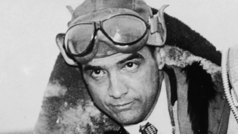 Le plan secret de la CIA impliquant Howard Hughes
