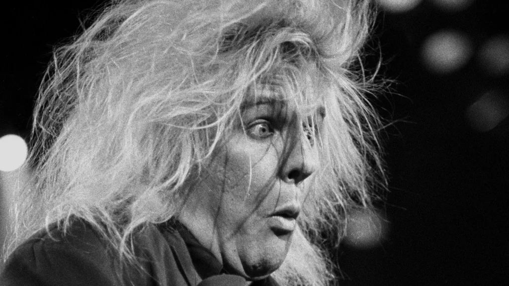 Pourquoi Poison a renvoyé C.C. DeVille de la bande