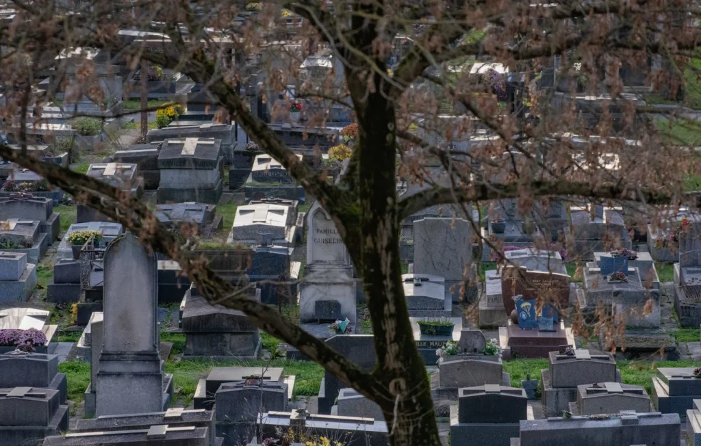 Scandale de corruption dans un cimetière en Sicile