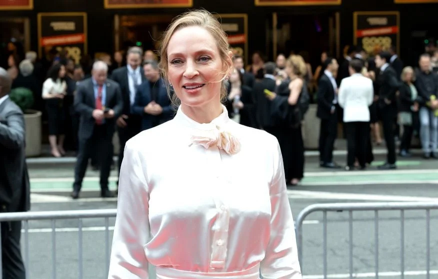 Uma Thurman défend la réutilisation des sacs plastiques pour la planète