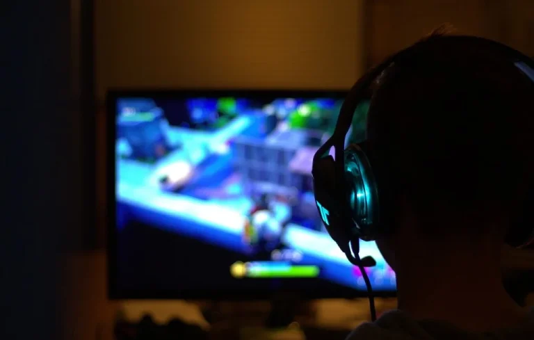 Un joueur chinois porte plainte pour harcèlement virtuel en jeu