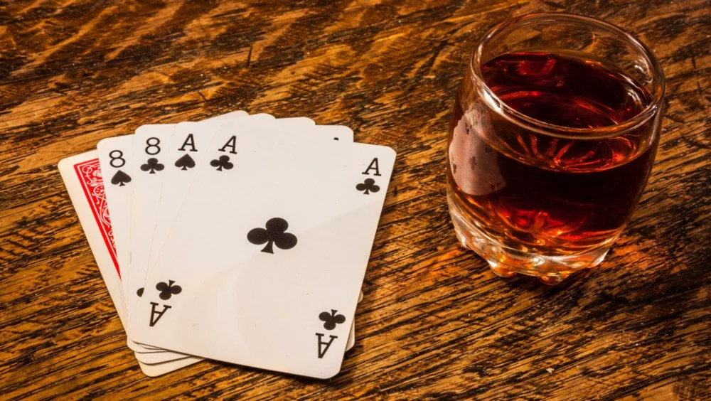 Main du mort au poker