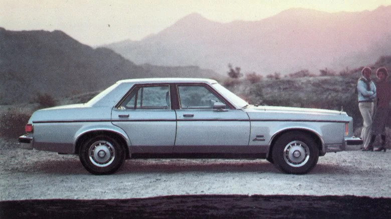 Publicité des années 1970 pour une Ford Granada quatre portes