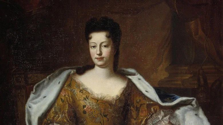 Portrait d'Elisabeth Charlotte en robe d'ambre