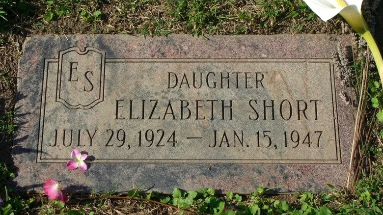 Tombe d'Elizabeth Short