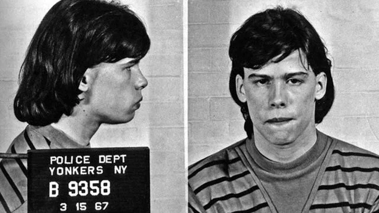 Photo d'identité judiciaire de Steven Tyler après son arrestation en 1967 pour drogue