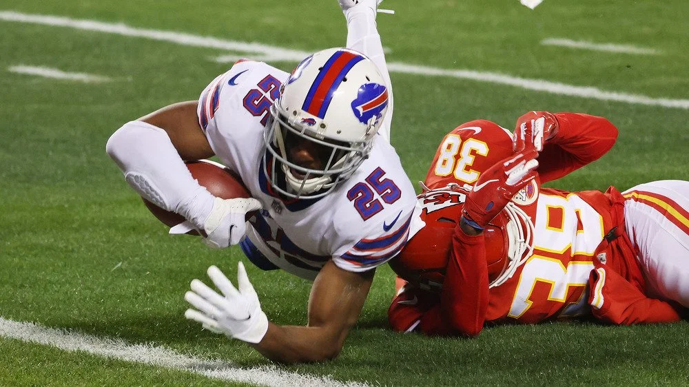 Joueurs de football en action