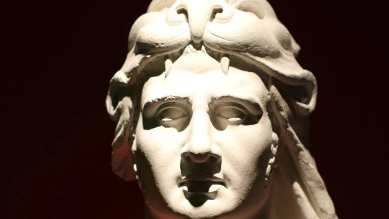 Statue en pierre de Mithridate VI