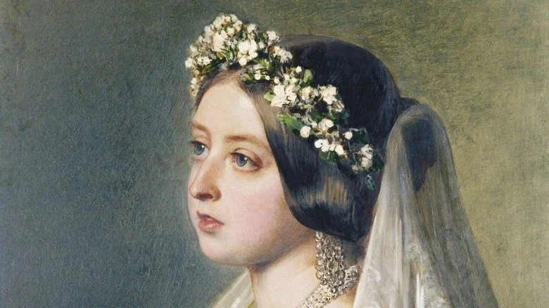 portrait de la Reine Victoria avec un voile de fleurs